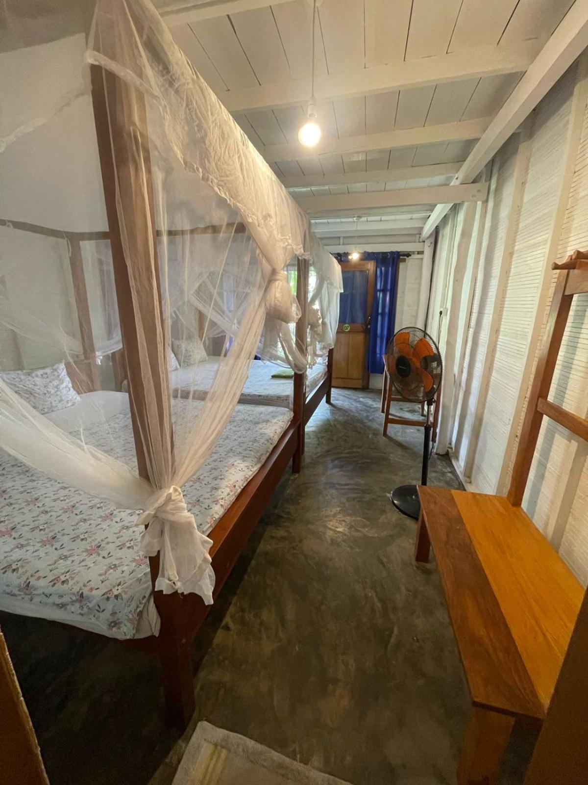 Vitamin Sea Beach Cabana ニラヴェリ エクステリア 写真