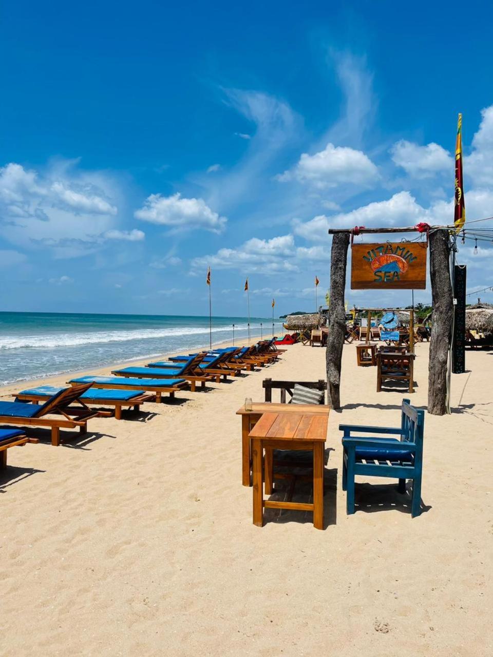 Vitamin Sea Beach Cabana ニラヴェリ エクステリア 写真